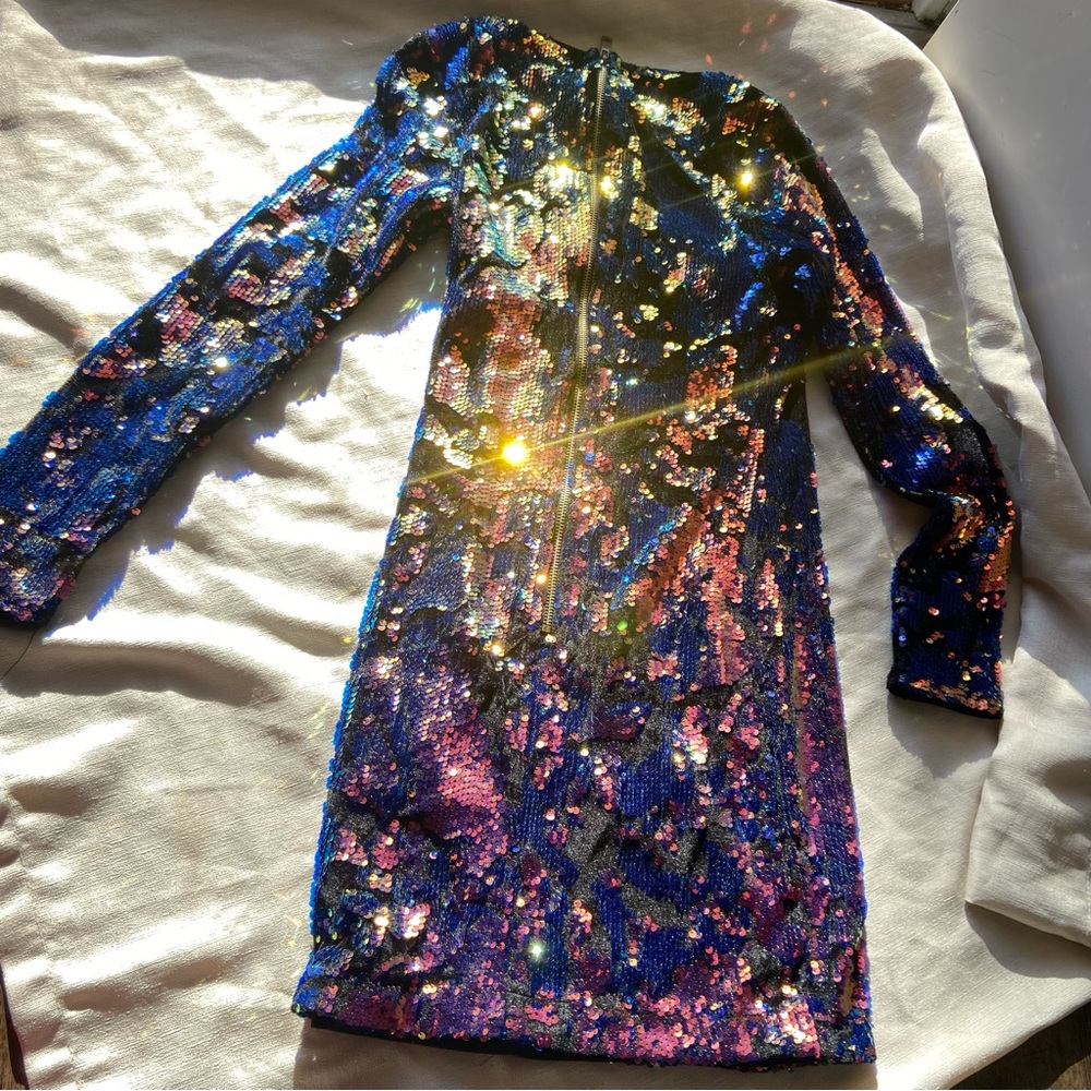 Fashion Nova Mini V Neck Fitted Bodycon Longsleeve Multicolor Sequins Dress